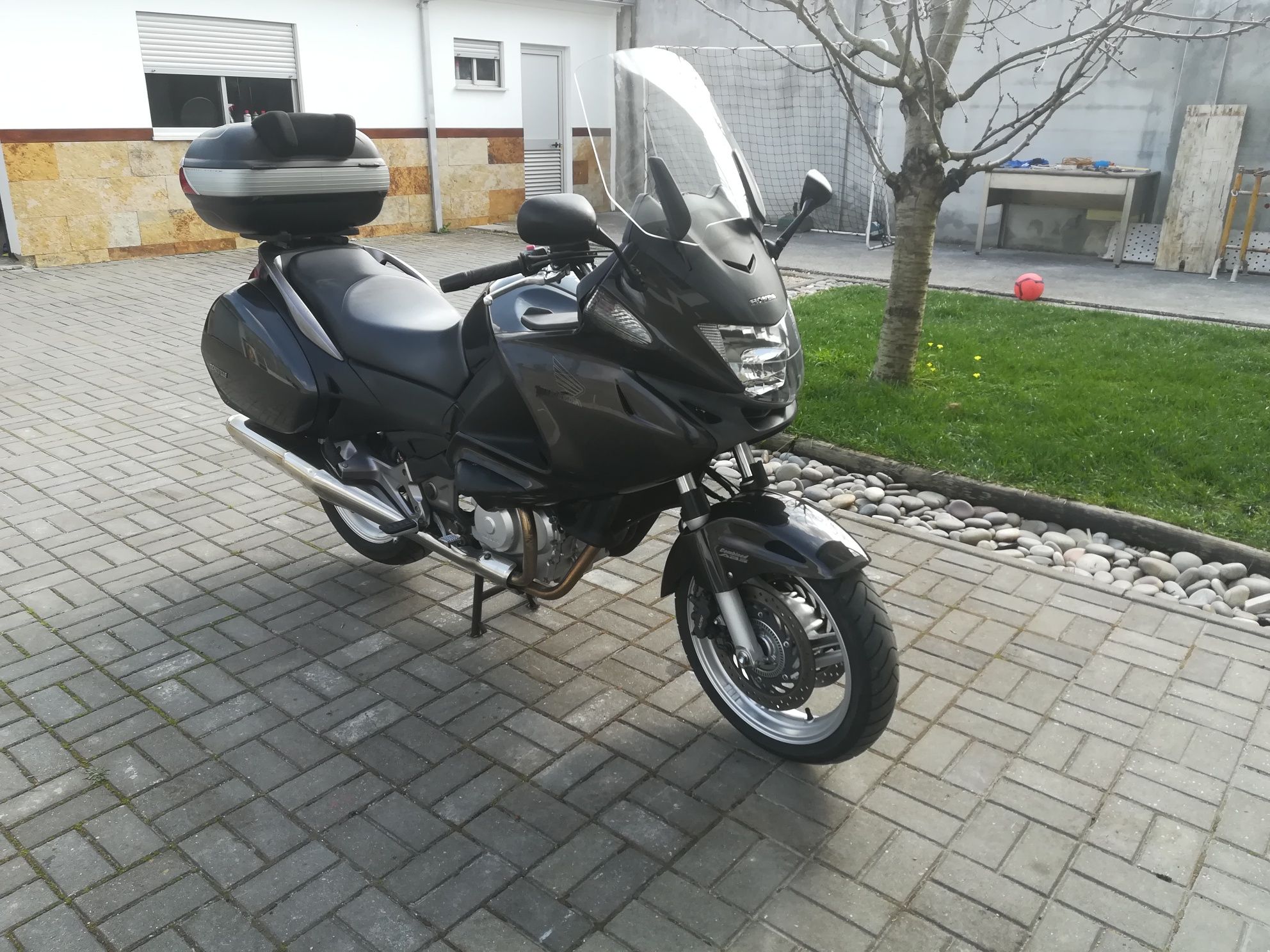 Honda Deauville 700 ABS