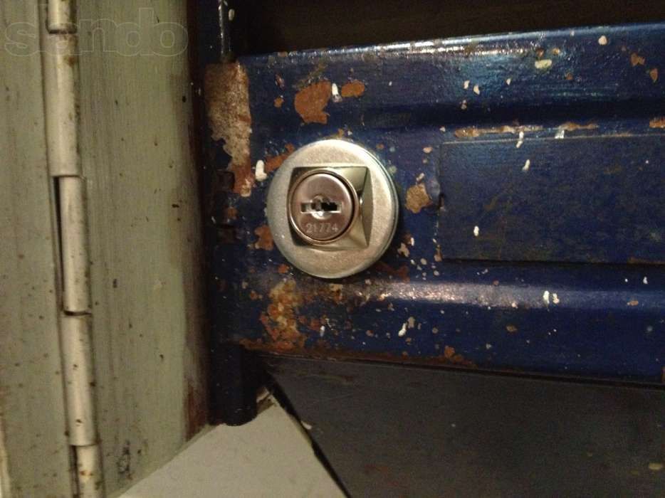 Установка замка на почтовый ящик Киев