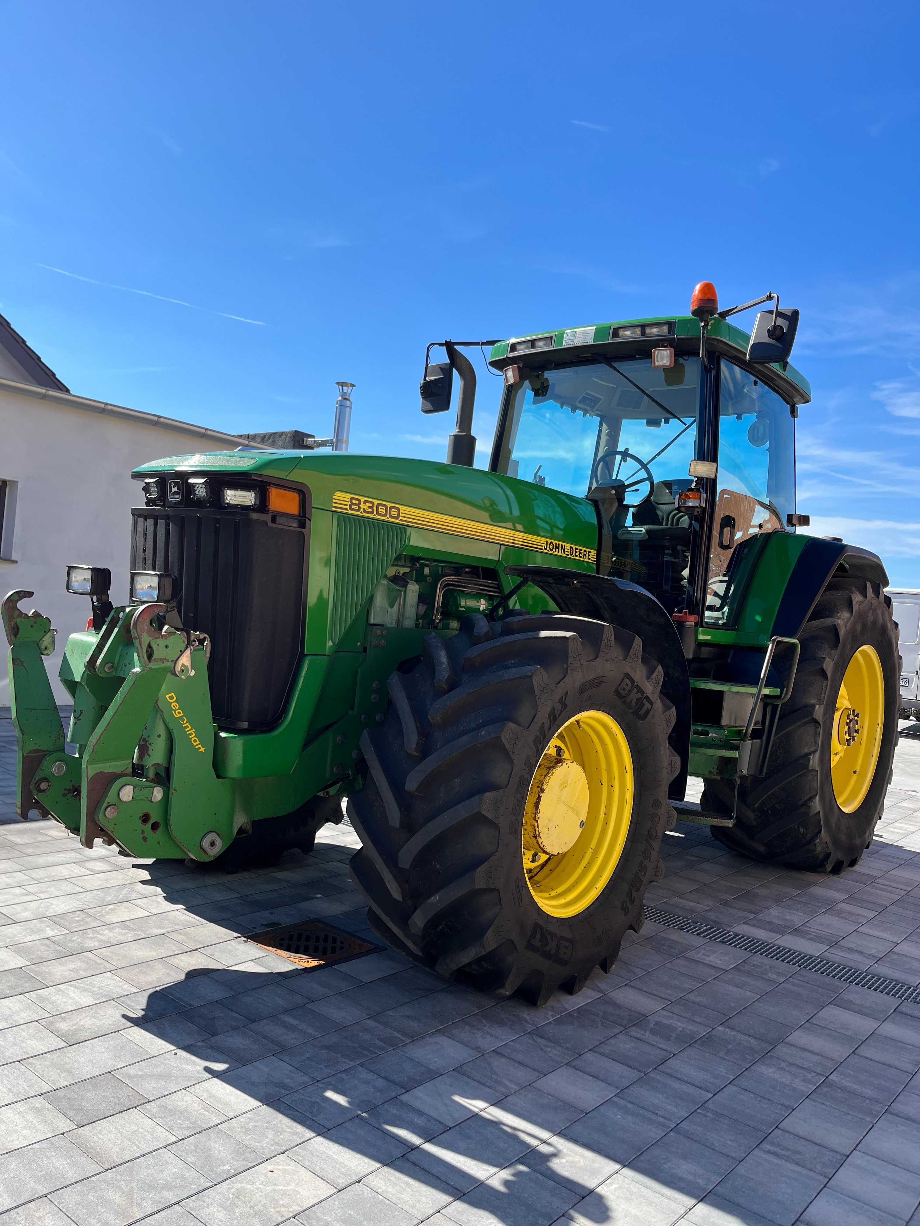 John Deere 8300  Klima Pneumatyka Super Stan