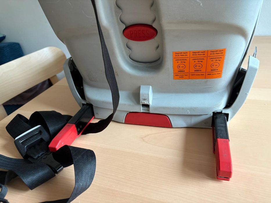 fotelik BMW Junior Seat 9-18 kg 15-25 kg