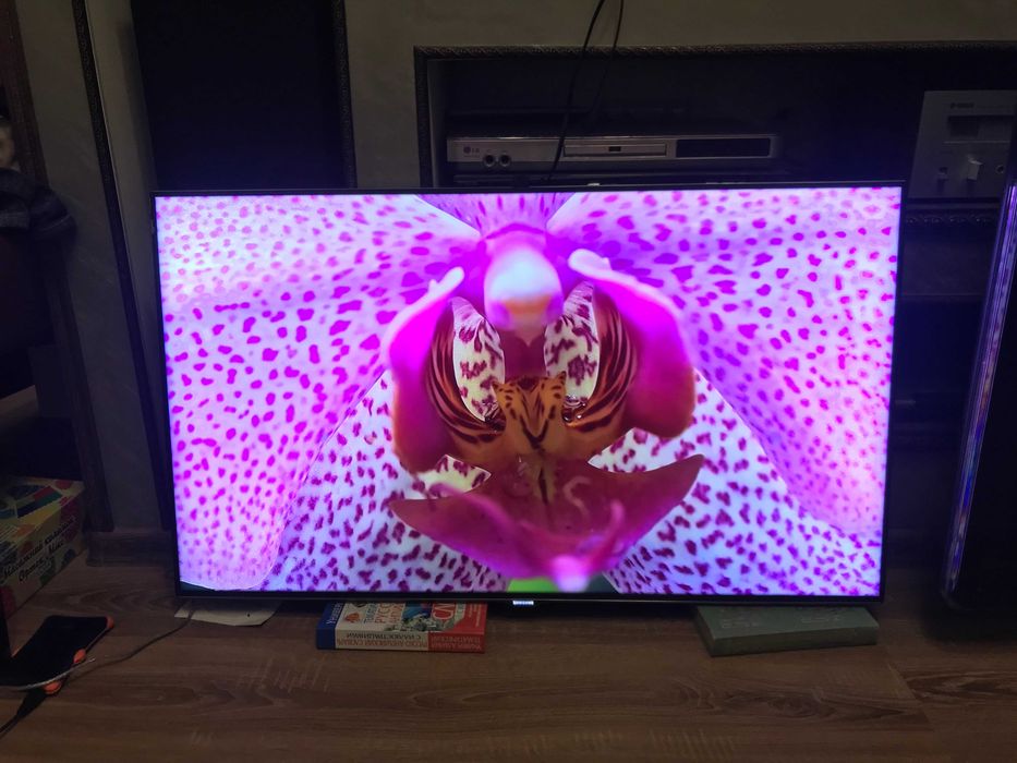Топовый Samsung UE40F8000, Smart tv, 1920x1080, 3d, 100 Hz