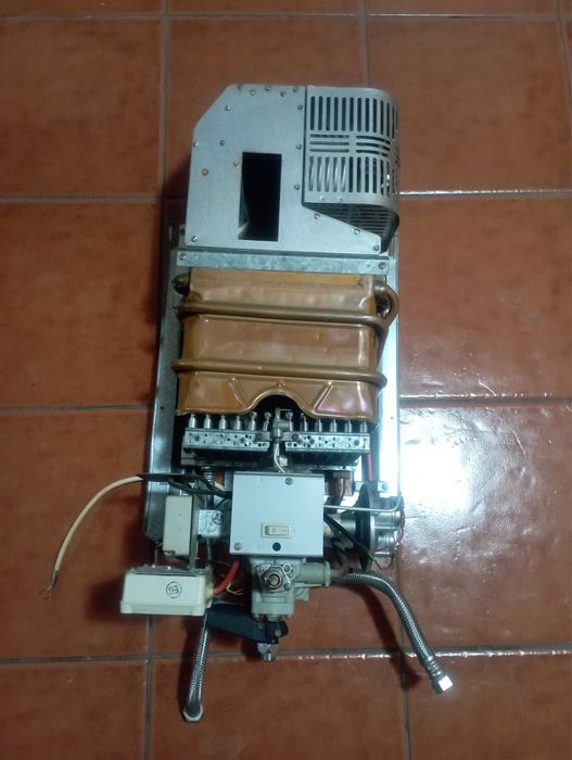 Vendo esquentador Eletrico (CLick), marca Vulcano.