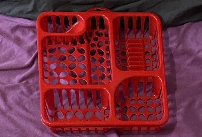 Дитячий посуд для іграшкової кухні