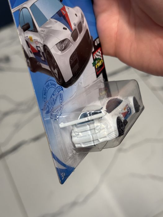 Hot Wheels BMW M3 GT2 e92 HW Race Day biała perła Mpower 2021 idealna