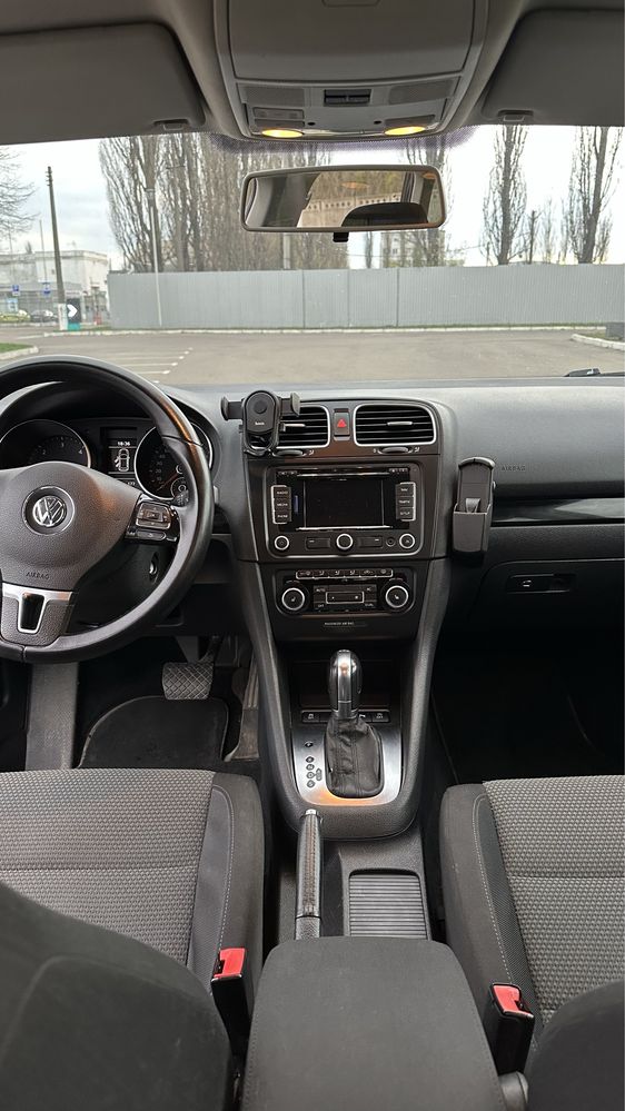 Volkswagen Golf 1.6 tdi 2010