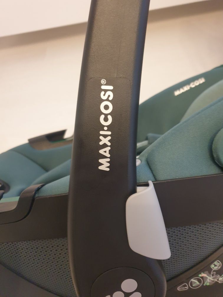 Nosidełko Maxi Cosi Pebnle 360 Essential Green 40-80 cm. Max 13 kg