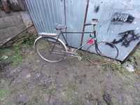 Stary rower wymaga renowacji