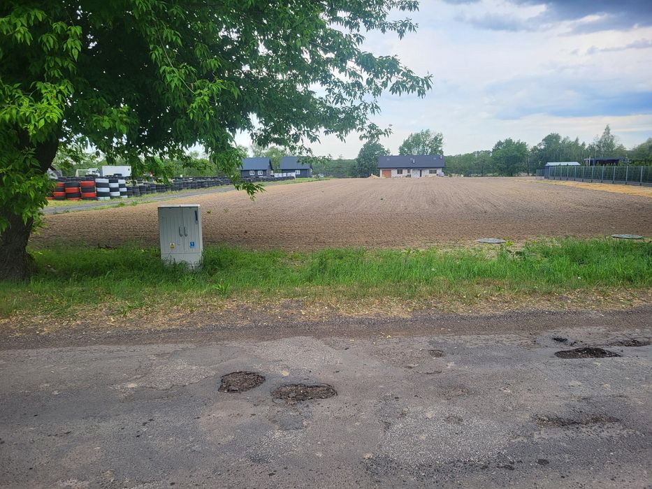 Działka nad jeziorem na sprzedaż !!!