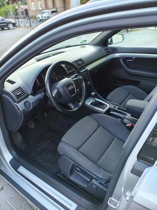 Продам Audi A4B7 2007 1.6 бензин механіка