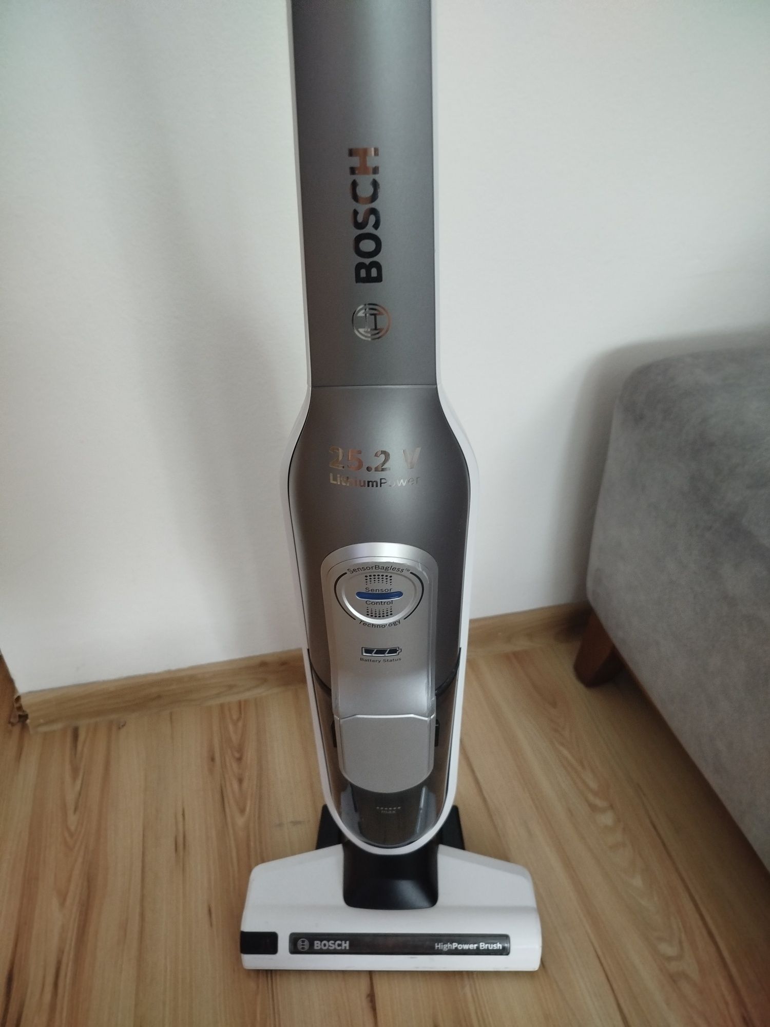 Odkurzacz Dyson 25.2 v