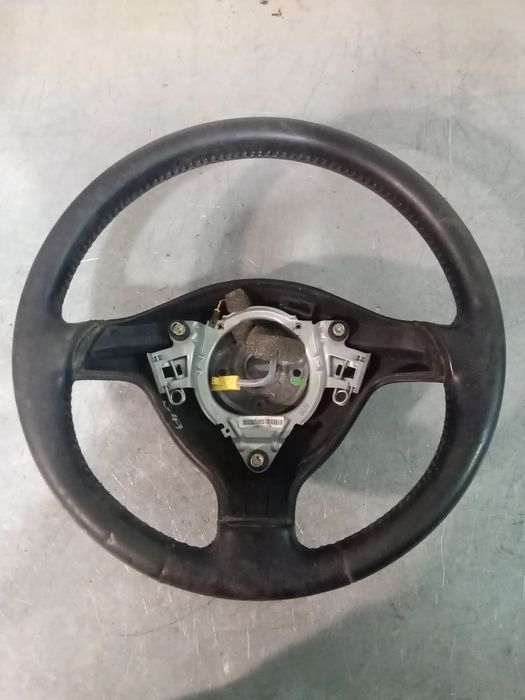 VOLANTE EM PELE VOLKSWAGEN GOLF IV - 3 BRAÇOS