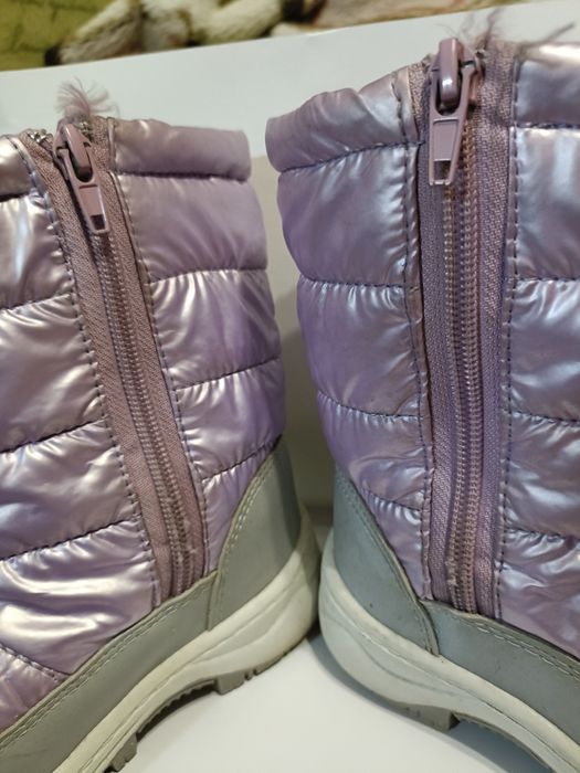 Продам обувь для девочки