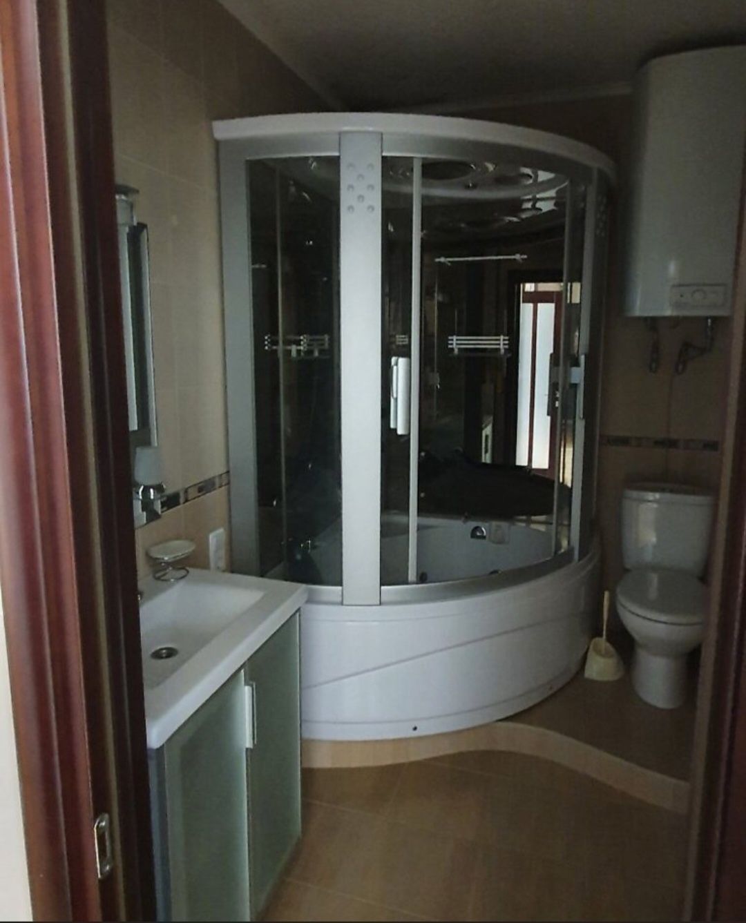 Продам квартиру  73 м3 на Вузовском дом 2007 г.п. (кирпичный дом)
