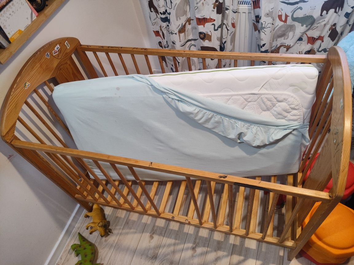 Łóżeczko dziecięce 120x60 materac fiki miki fikuśny sen