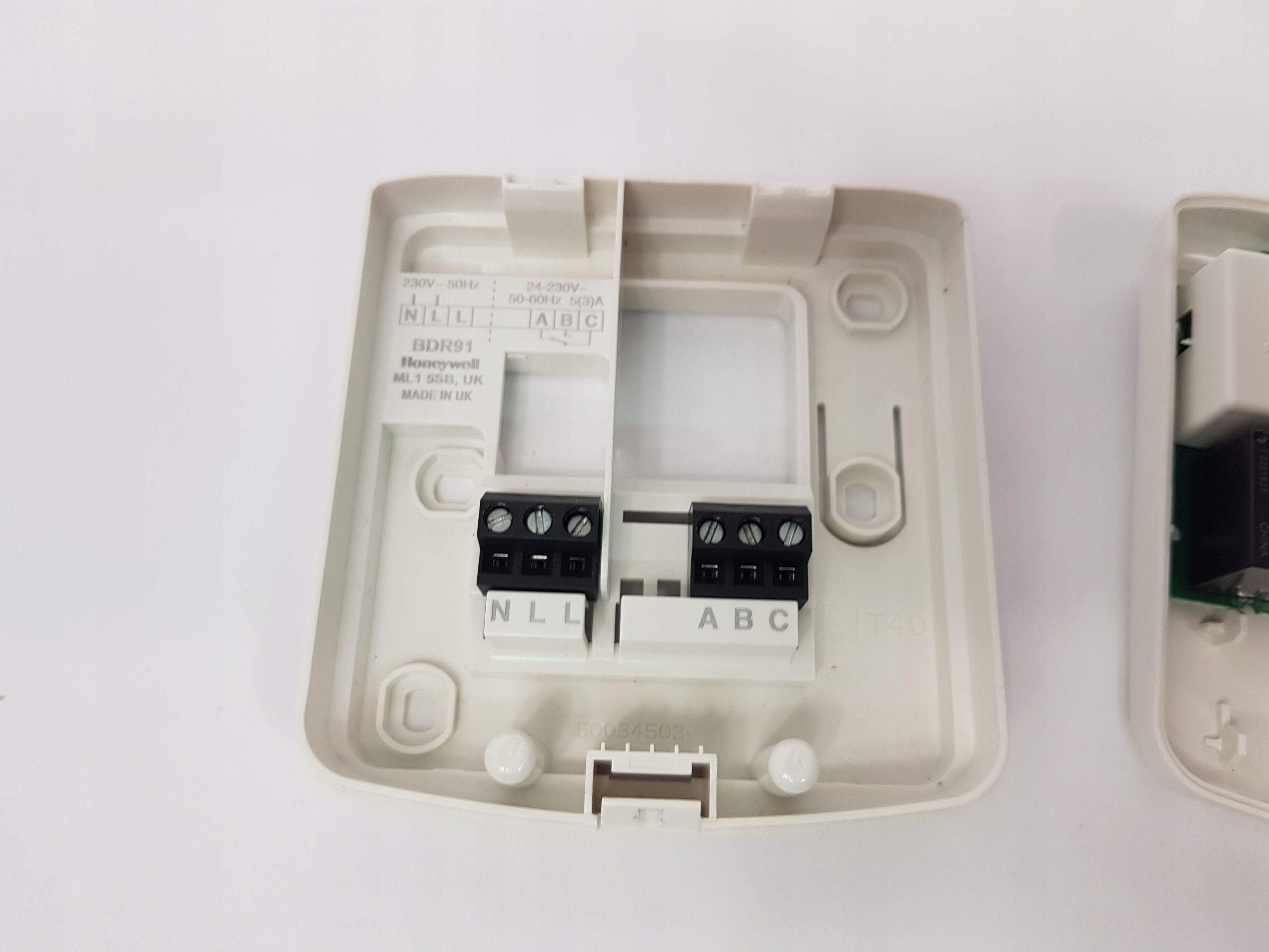 Termostat Moduł Przekaźnika Honeywell Bdr91A000