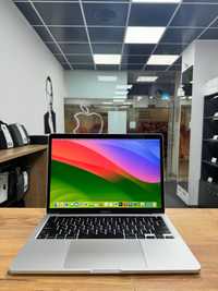 Macbook Pro 2020 (M1/8gb/256 ssd ) ГАРАНТІЯ