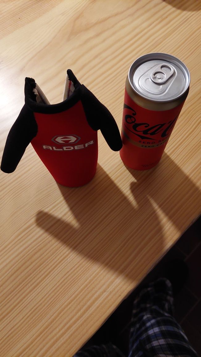 Fato surf acumulador bebidas