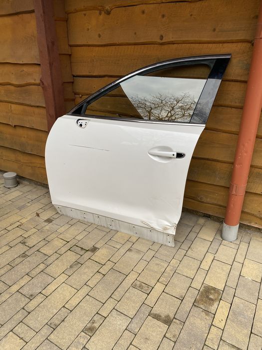 Дверка передня ліва Mazda CX-9