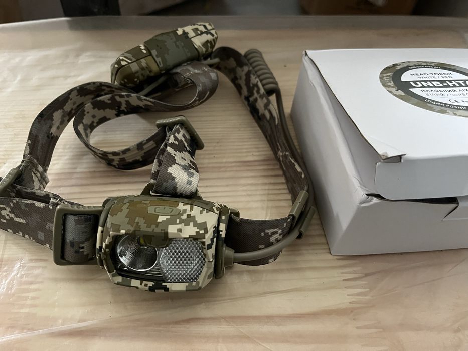 Тактичний налобний ліхтарик