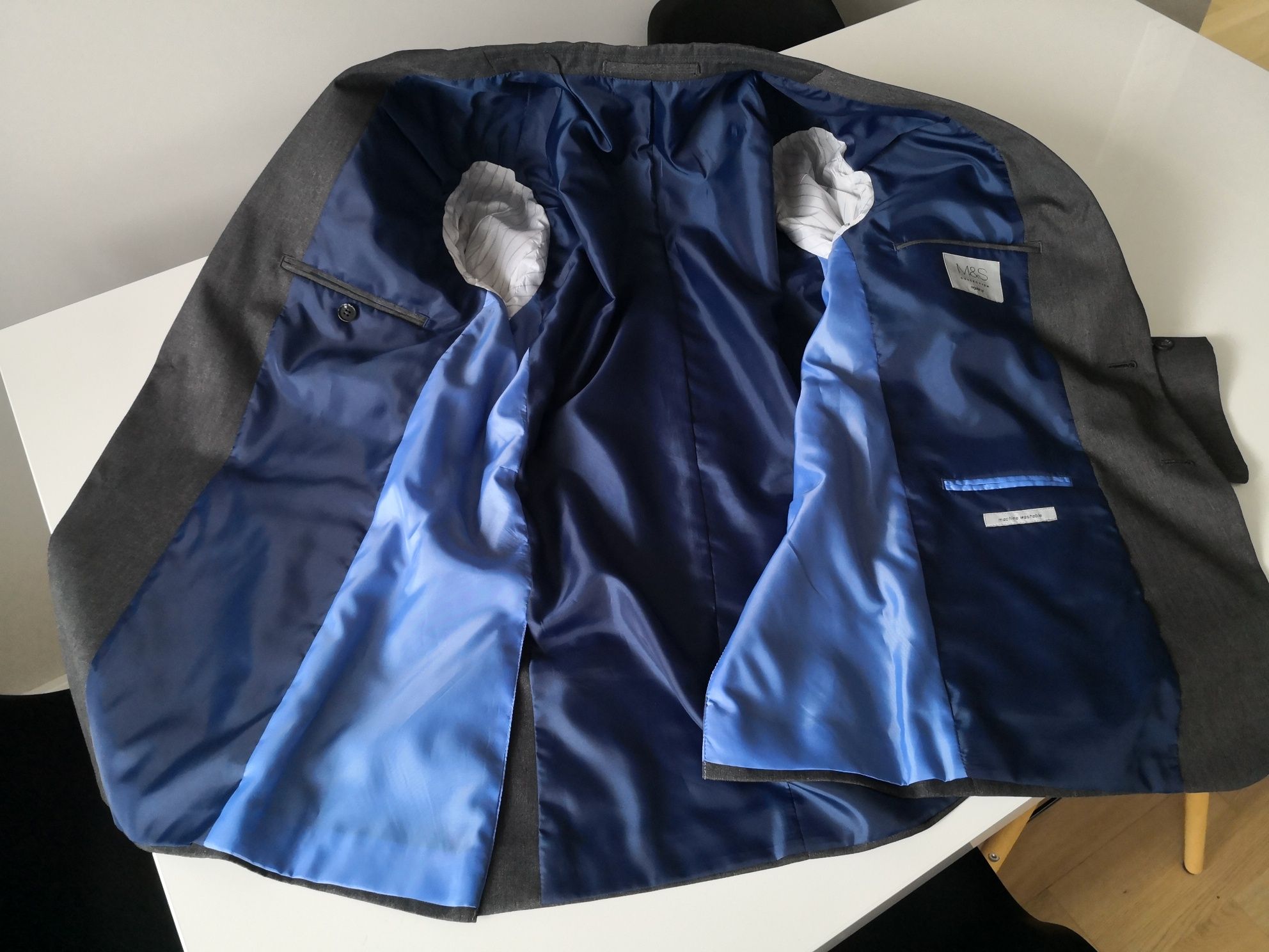 Garnitur MARKS & SPENCER szary 176/102/88 (styl Pawo, VISTULA, BYTOM).