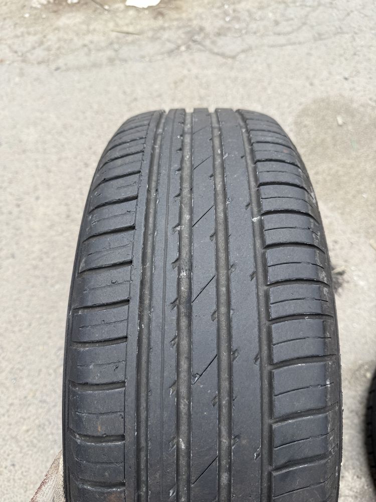 Диски з шинами hyundai 215/65r16 5 на 114.3