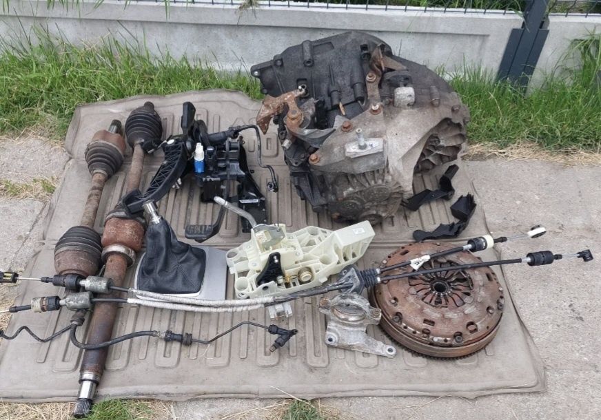 Sprzedam  przekladki ford 2.0tdci