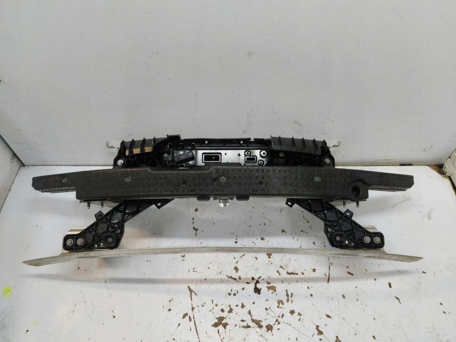 Tesla Model 3 Телевізор Установочна панель - рестайл дорестайл