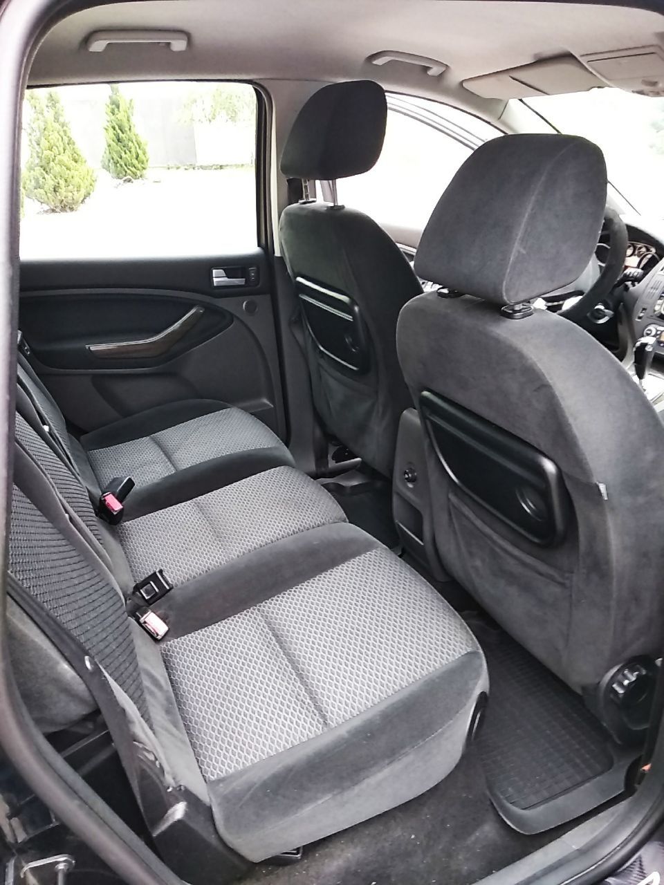 Продам Ford C- Max 2008