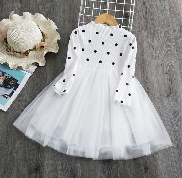 Мила сукня в горох на 9-12 и 12-24 місяця (80, 90)