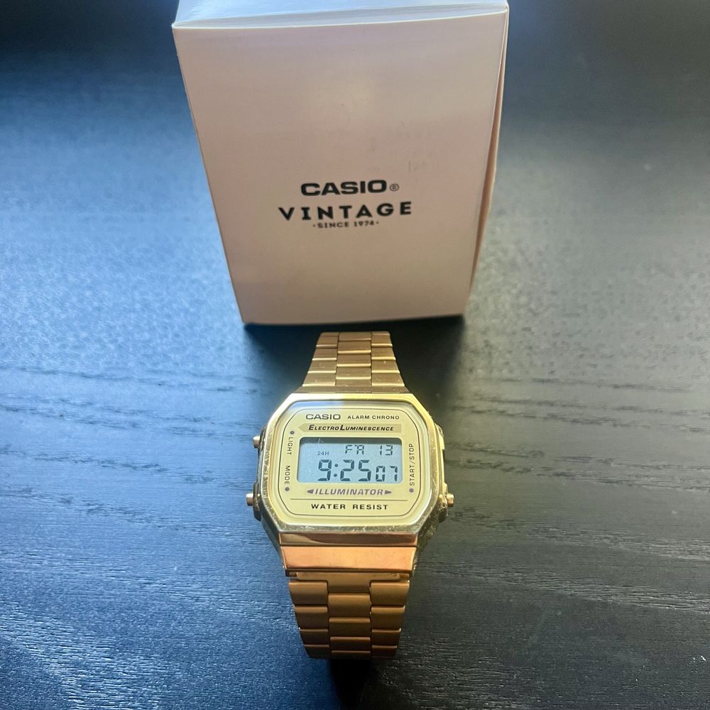 CASIO Relógio Vintage Iconic Dourado