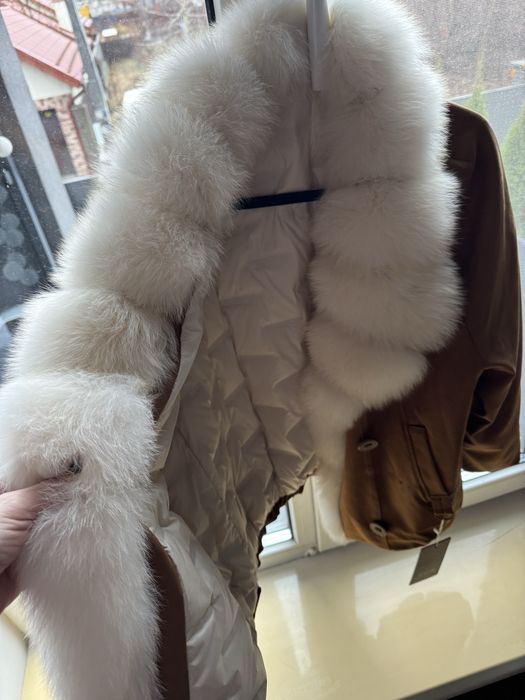 Пуховик-парка замшевая с мехом лисы.