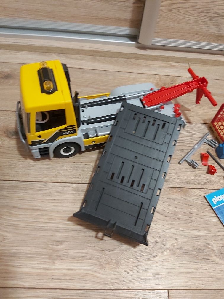 Playmobil samochód ciężarowy z wymiennym podwoziem ciężarówka 70444