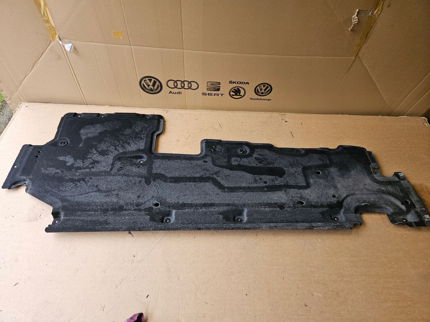 AUDI A8 D5 4N OSŁONA PODWOZIA LEWA 4N4825207 E D