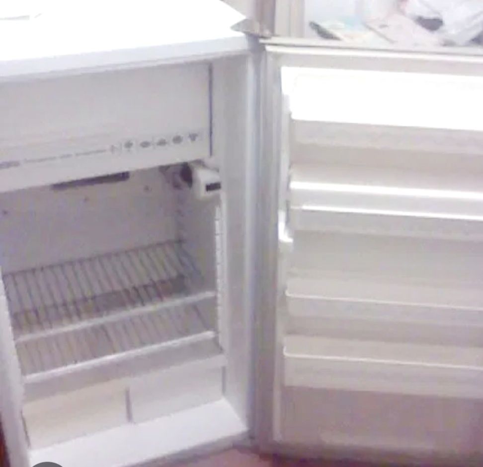 Холодильник Кристал
