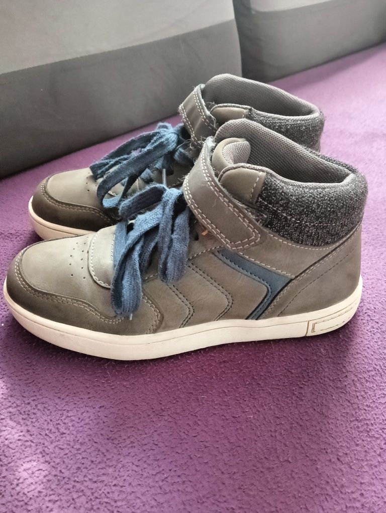 Buty półbuty adidasyr.33