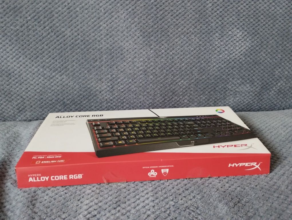 Klawiatura Gamingową HyperX alloy core rgb