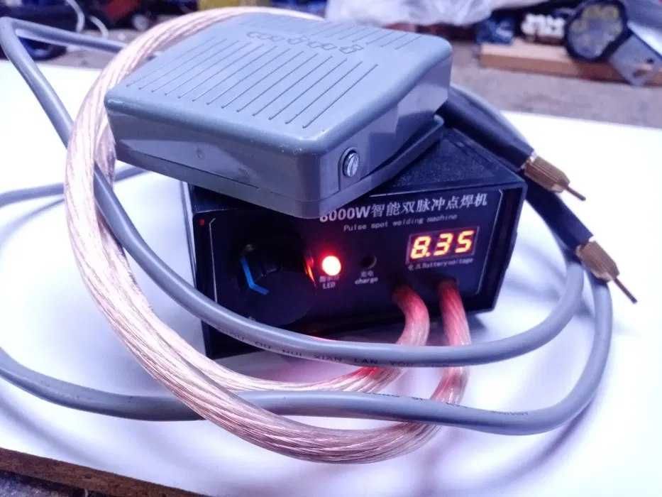 Точечна зварка на акумуляторі 8.4В