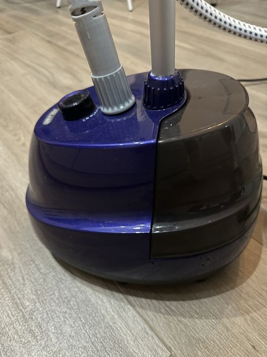 Вертикальний відпарювач стаціонарний Saturn ST-CC8210