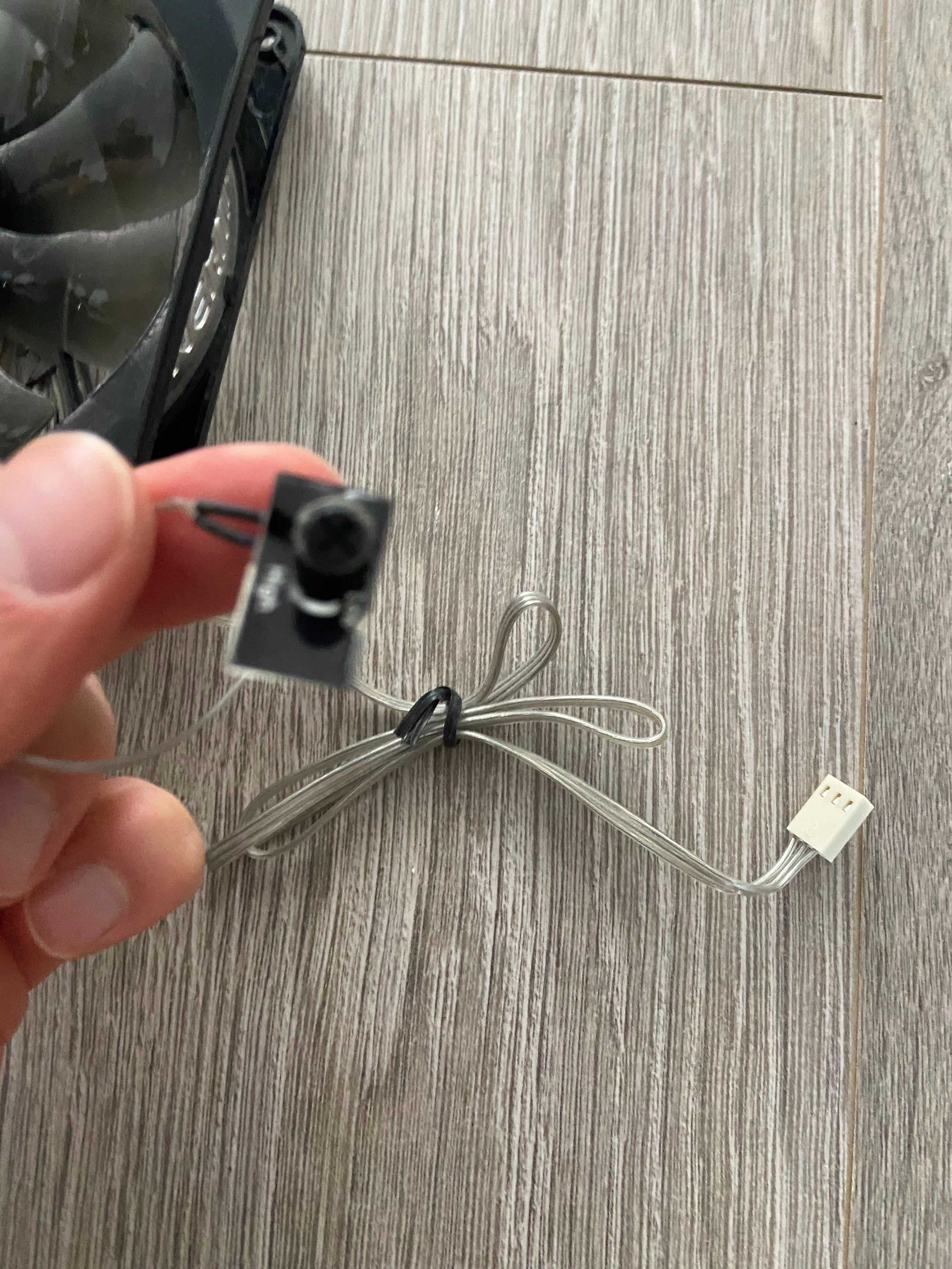 Wentylator  12V 0,4A regulacja predkości 3 pin