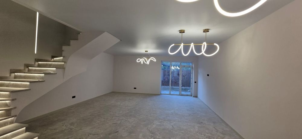 Таунхаус з якісним ремонтом