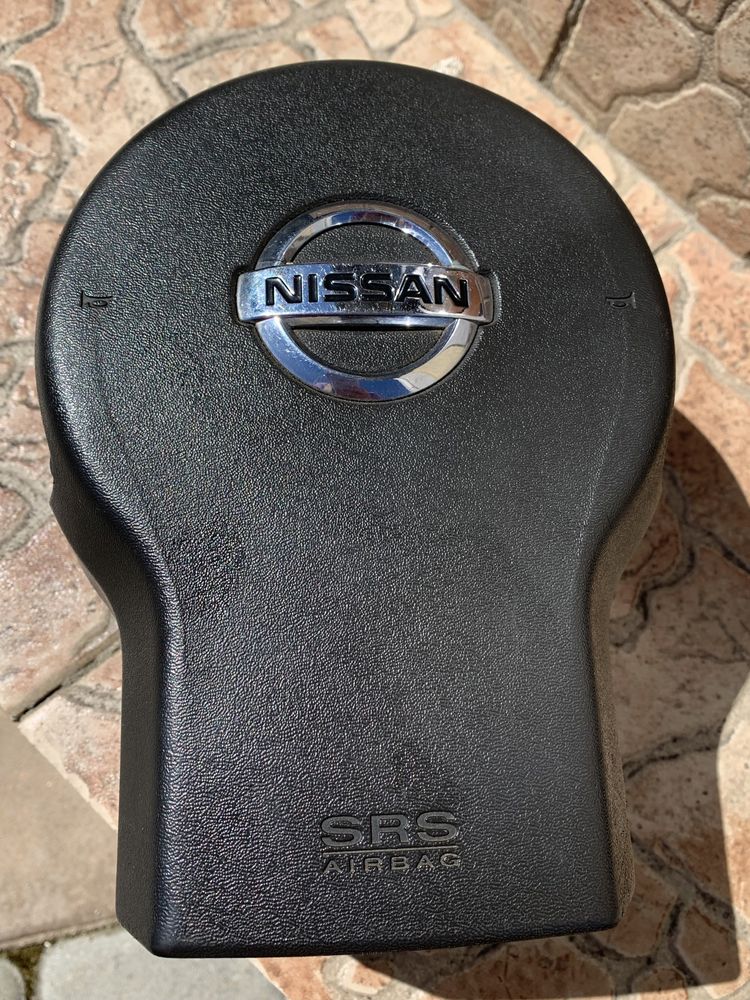Подушка- безпеки Nissan Navara