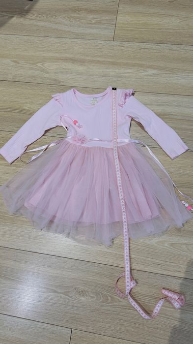 Святкова сукня для дівчинки на 3 роки