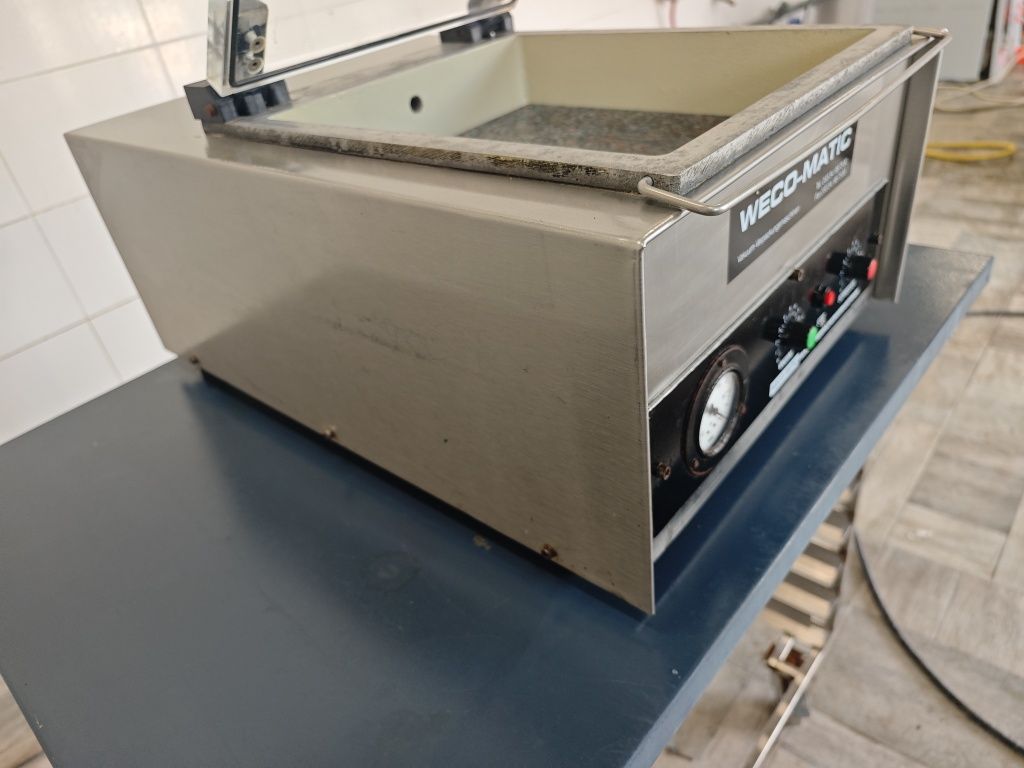 Вакуумний пакувальних вакууматор Weco-matic