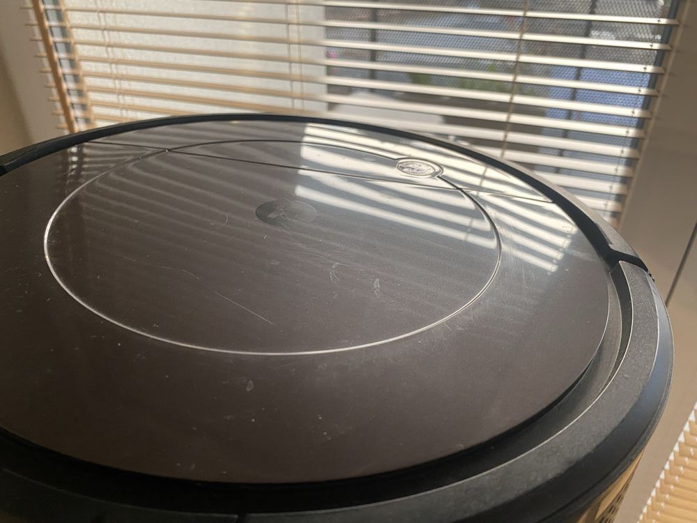 Robot sprzątający, mopujący odkurzacz iRobot Roomba Combo