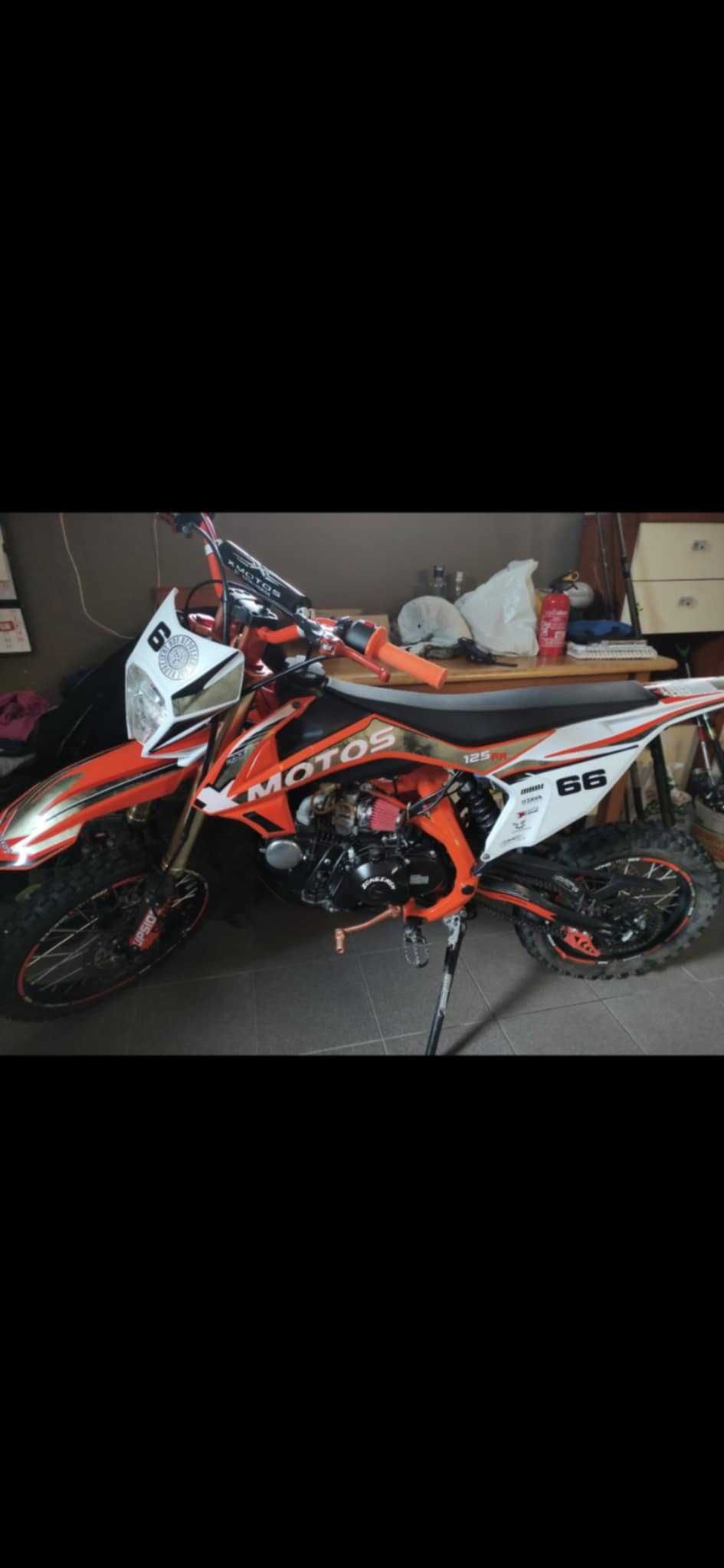 Motor cross zadbany