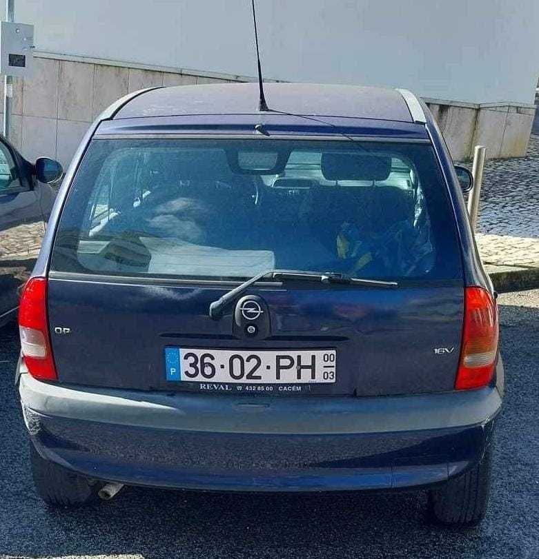 Opel Corsa B 1.2 16V ano 2000