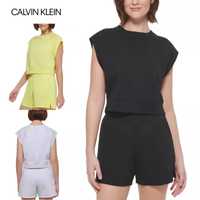 Продам жіночий костюм Calvin Klein
