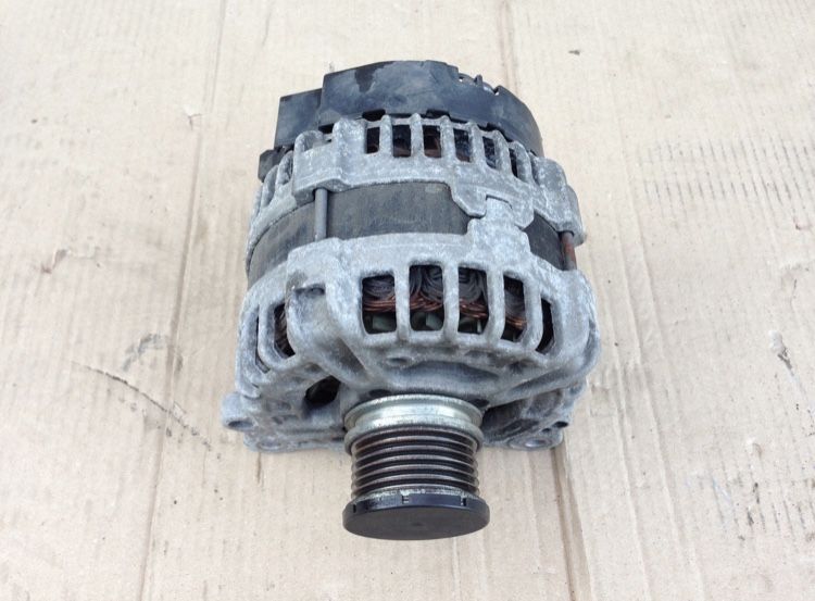 Alternator Bosch 150A Audi VW A4 B8 A5 Tdi