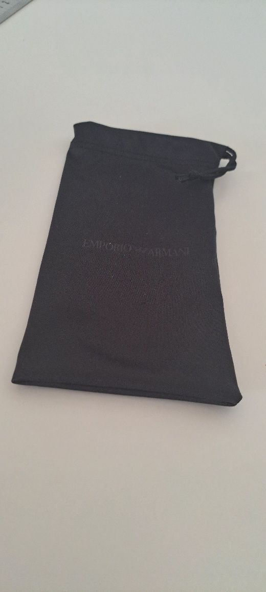 Emporio Armani etui na okulary