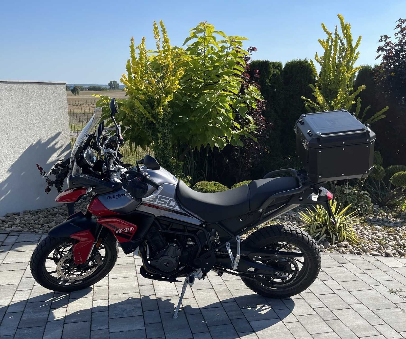 Wynajem wypożyczalnia motocykli - Triumph Tiger 850